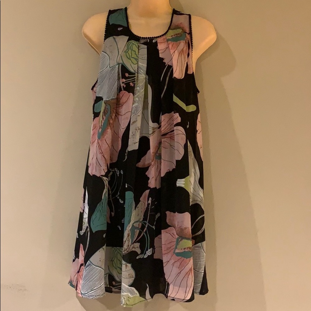 Umgee sleeveless dress floral